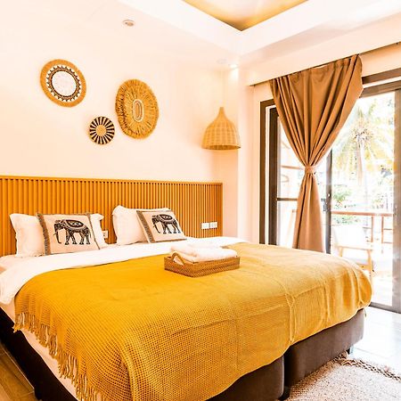 Molly Resorts Puerto Galera Dış mekan fotoğraf