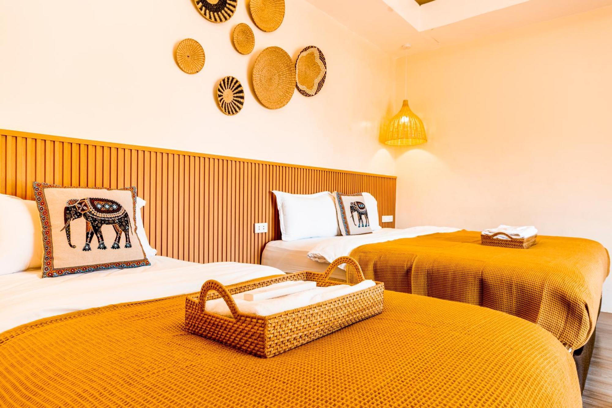 Molly Resorts Puerto Galera Dış mekan fotoğraf