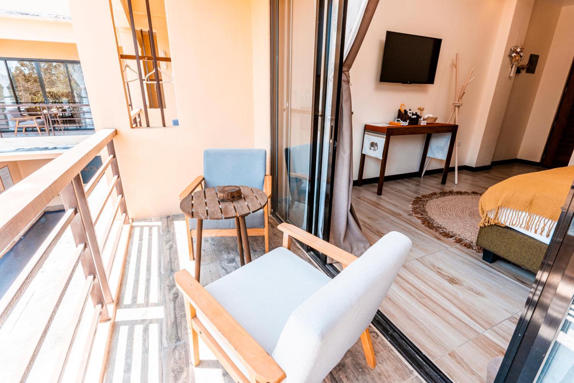 Molly Resorts Puerto Galera Dış mekan fotoğraf